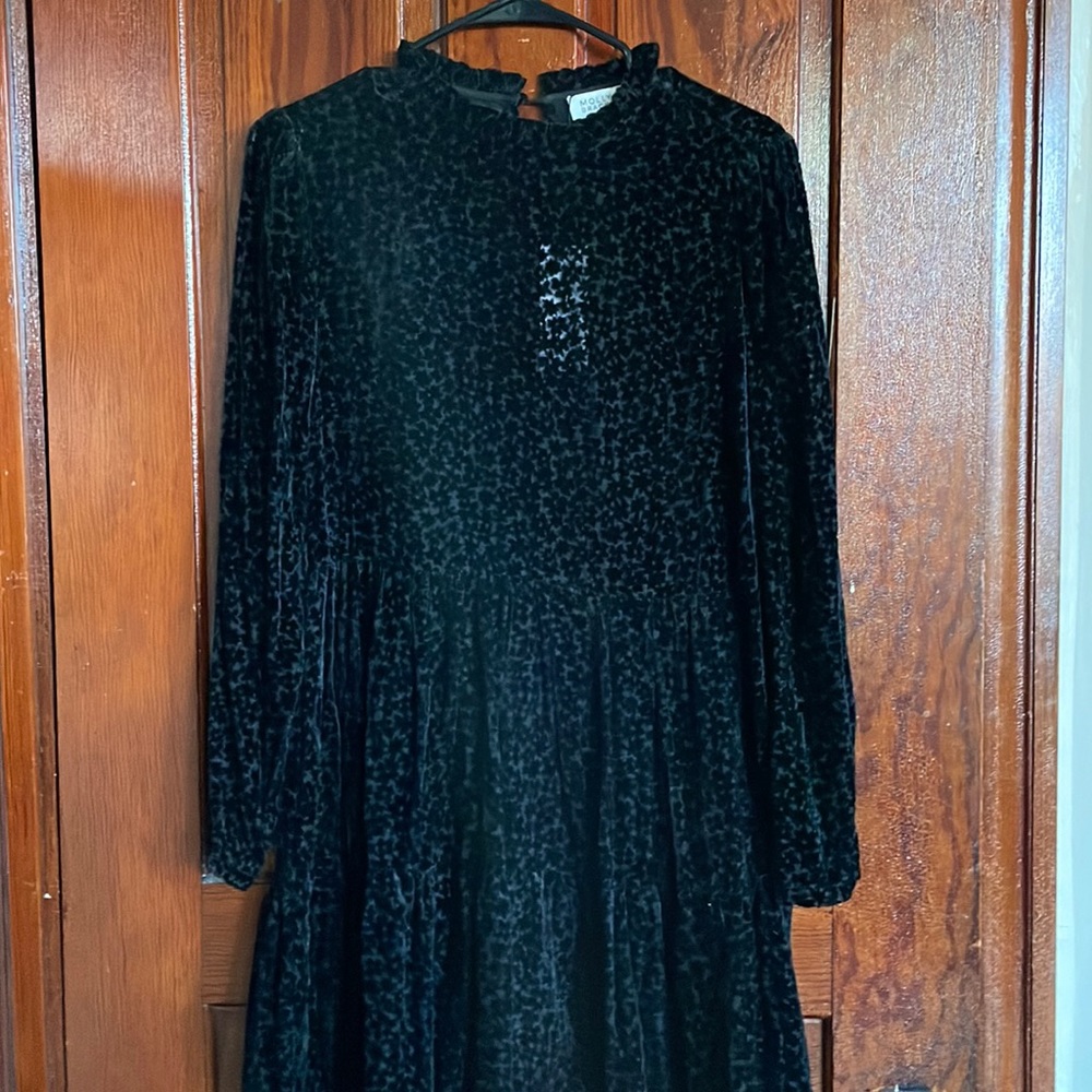 New Black midi dress
